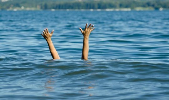 Novxanıda dənizdə batan iki nəfərin meyiti sudan çıxarılıb