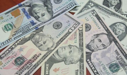 Rusiyada dollar KƏSKİN BAHALAŞDI