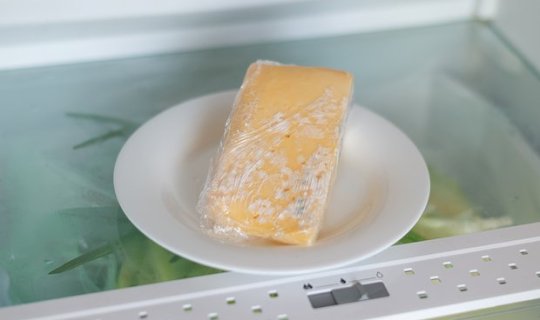 Kiflənmiş pendirin təhlükələri açıqlandı