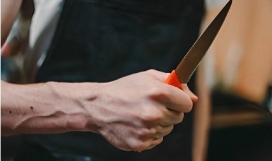 Bakıda 31 yaşlı kişi küçədə qətlə yetirildi
