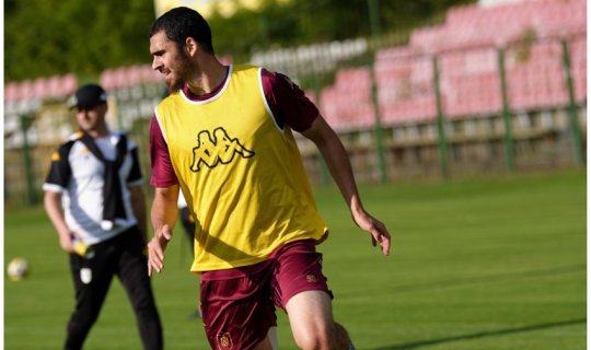 "Neftçi" Ramil Şeydayevi əvəzedici heyətə göndərib