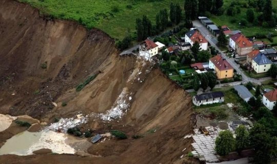 Lerikdə torpaq sürüşməsi baş verib: təhlükəli vəziyyət yarandı