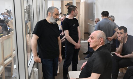 Zərər çəkmiş şəxslər məhkəmədə ifadə veriblər
