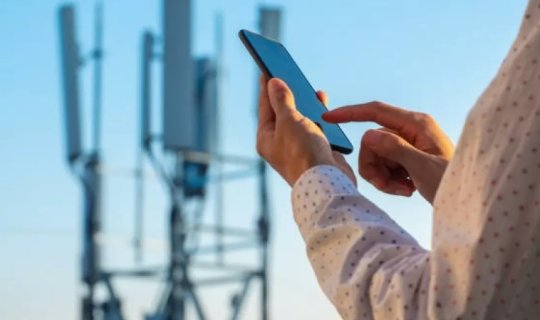 Azərbaycanda mobil rabitənin gəlirləri 1,2 milyard manatı ötüb