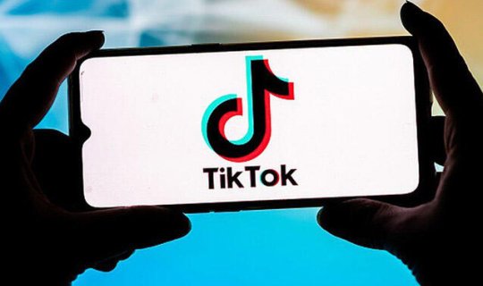 Tiktokda başlayan EŞQ: Bakıda evli kişi qadının başına oyun açdı
