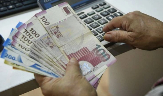 Azərbaycan manatının nominal və real effektiv məzənnələri azalıb