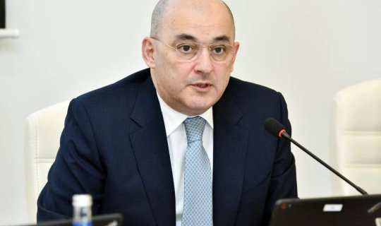 Şahin Bağırov rəisi işdən çıxardı