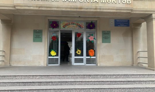 Məktəbdə qalmaqal:&nbsp;Üç müəllim eyni vaxtda işdən çıxarıldı