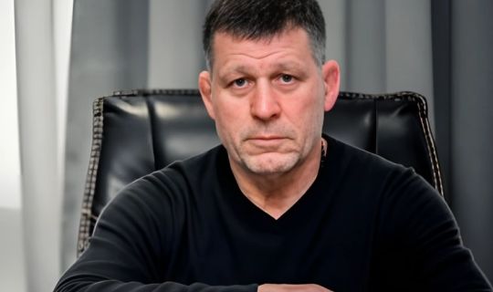 "Oleq Bakinski" məhkəmədən bəraət tələb edir