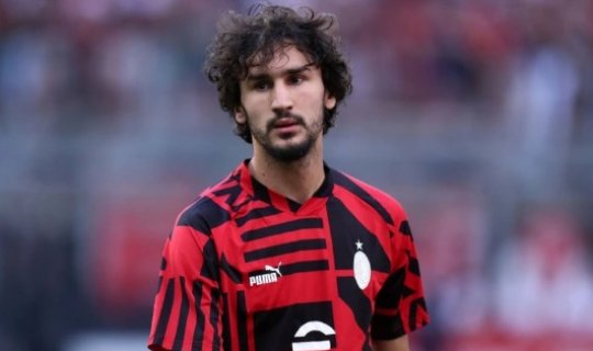 "Milan"ın futbolçusu Səudiyyə Ərəbistanı klubuna keçir