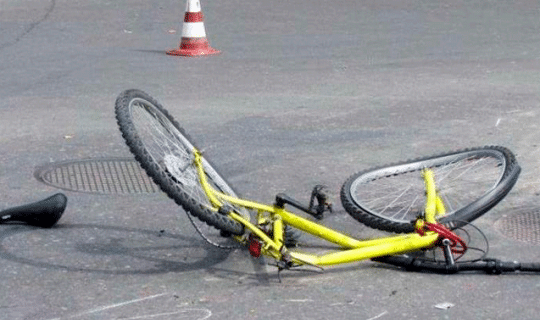 Velosipeddən yıxılan 8 yaşlı uşaq öldü