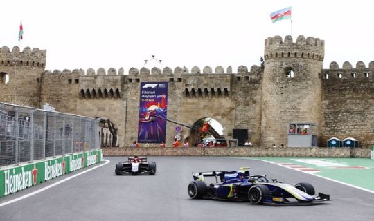 Formula 1-də iki min könüllü fəaliyyət göstərəcək