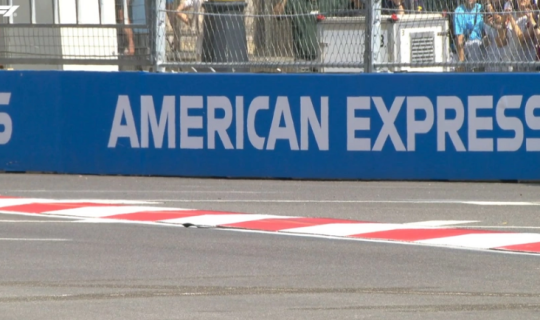 "Formula 1" üzrə Azərbaycan Qran-prisində birinci sərbəst yürüş dayandırılıb