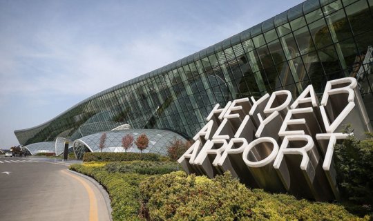 "Ajet" aviaşirkətinin kapitanı Bakı aeroportuna göyərtədə həyəcan siqnalı barədə sorğu göndərib