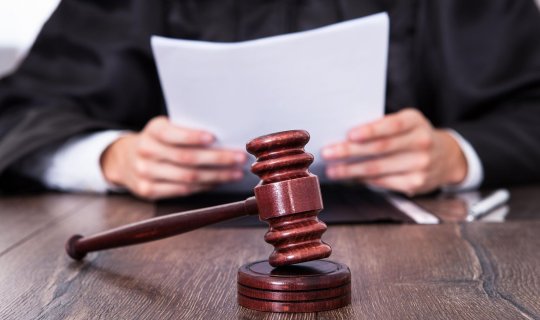 Sumqayıtda hakimi təhqir edən şəxs cəzalandırılacaq