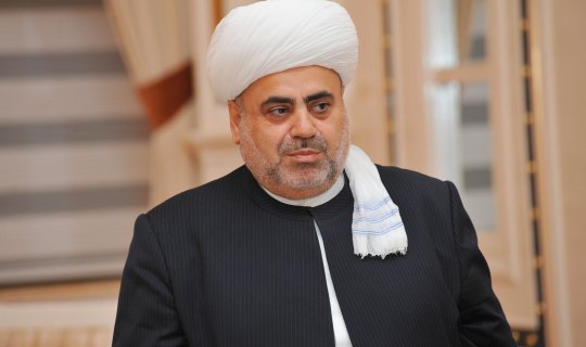 QMİ sədri: Dövlət Şuşada məscidlərlə yanaşı, kilsələri də bərpa edir