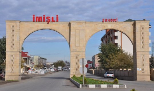 İmişlidə zəhərlənənlərin sayı 59-a çatıb