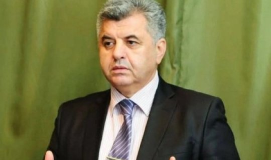 Məhkəmə İrəvan Teatrının sabiq direktoru İftixar Piriyevlə bağlı qərar verib