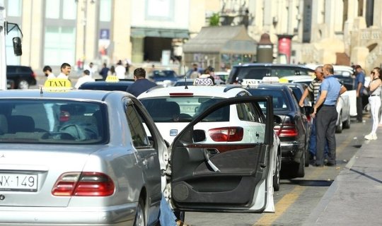 Bakıda belə taksi sürücüləri də var - DİQQƏTLİ OLUN!