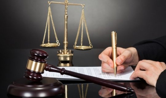207 nömrəli orta məktəbdə noutbuk oğurluğu