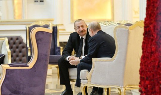 Şərtləri diktə edən Bakı -&nbsp;Prezident İlham Əliyev və Vladimir Putin görüşü