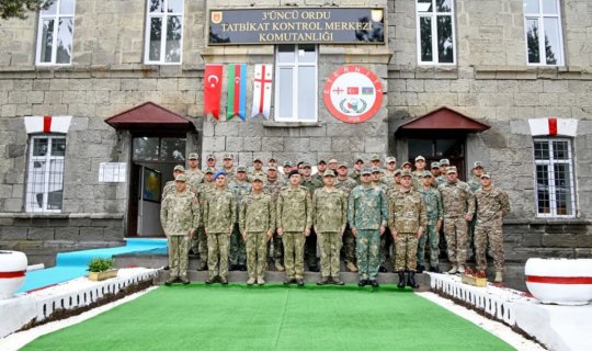 Zəfər Gününə həsr olunmuş hərbi parada hazırlıq məşqləri keçirilir