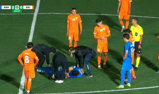 Gənc futbolçu oyun zamanı öldü