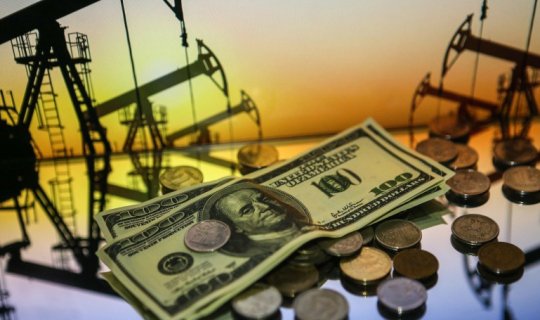 Neftinin qiyməti 1 dollar ucuzlaşdı