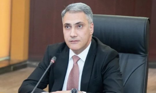 AMB-nin sədr müavini manatın məzənnəsindən danışdı