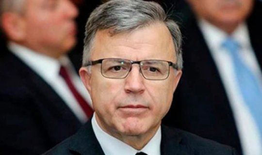 Qərbi Kaspi Universiteti borca düşüb