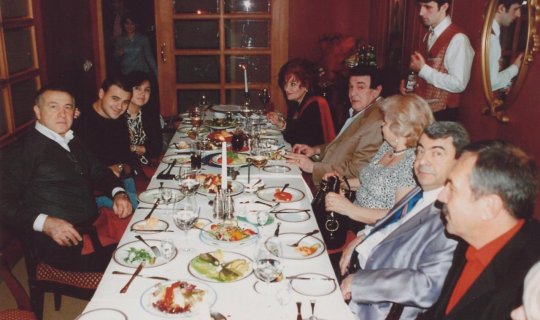 Emin Ağalarov ailəsinin Müslüm Maqomayevlə şəkillərini paylaşdı