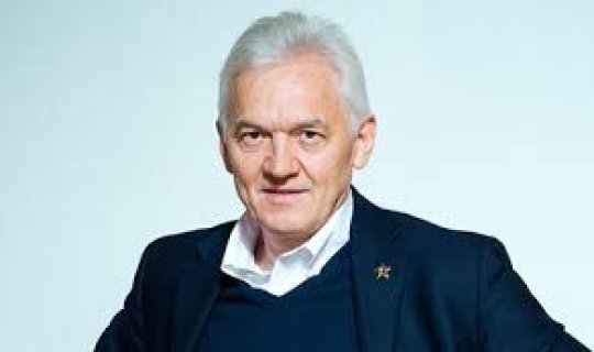 Lukoyl Azərbaycandakı aktivlərini Putinin oliqarx dostuna satmaq istəyir