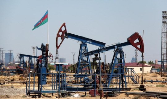 Azərbaycan nefti bahalaşıb