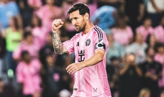 Messi bunu bacaran ilk futbolçu oldu