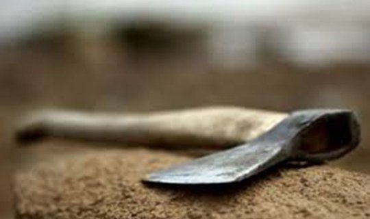 Qubada 34 yaşlı kişi baltalandı: Şübhəli qadın saxlanıldı