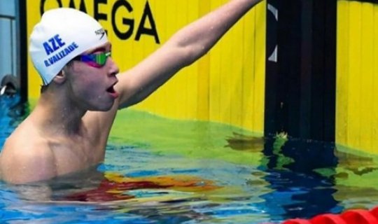 Azərbaycan üzgüçüsü İslamiadada gümüş medal qazanıb