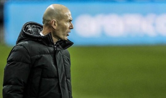 Zidan geri qayıdır