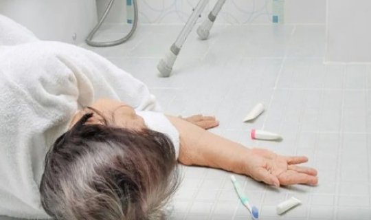 Bakıda FACİƏ: 86 yaşlı qadın hamamda yıxılıb ÖLDÜ