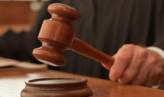 Azərbaycanda 13 bağlanmış bankın əmlakları hərraca çıxarılır