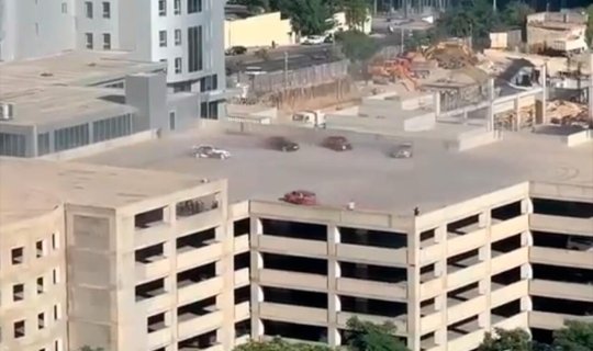 Bakıda inanılmaz görüntü - elə yerdə &ldquo;drift&rdquo; etdilər ki... - VİDEO