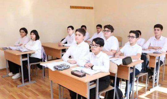 Sabahdan lisey və gimnaziyalara qəbul başlayır
