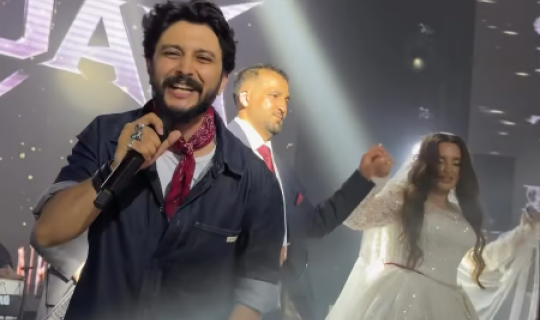 Toyları səhv salıb yarım saat pulsuz oxudu