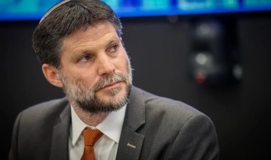 İsrailin maliyyə nazirinin Fransaya girişi qadağan edildi