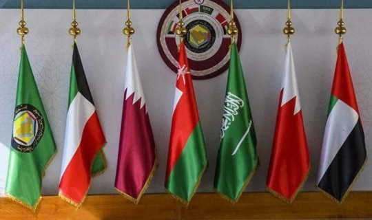 Üç ölkə neftin boru kəməri ilə ixracını müzakirə edir