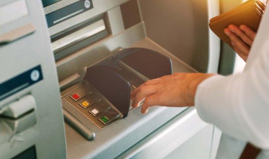Pensiya və maaşı istənilən bankdan almaq mümkün olacaq