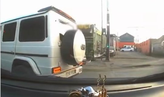 &ldquo;Galendewagen&rdquo;lə insident törədən sürücüyə cəza verildi