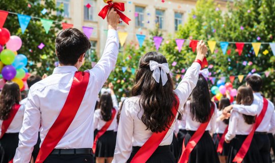 116 min gəncin həyatında dönüş nöqtəsi: "Son zəng" çalınır