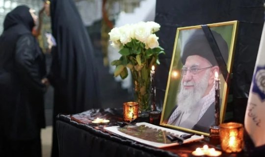 İranda Əli Xamenei ilə vida və dəfn mərasimlərinin tarixləri elan edilib