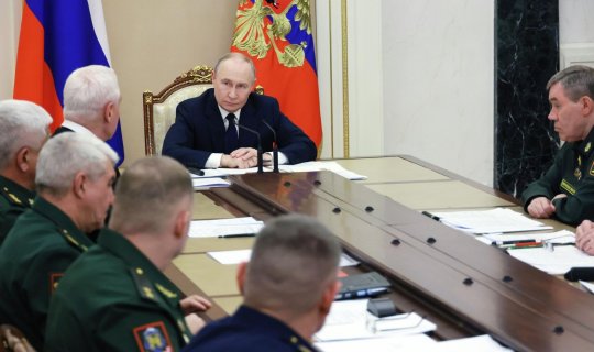 Putindən ordu ilə bağlı mühüm fərman: Say artırılsın