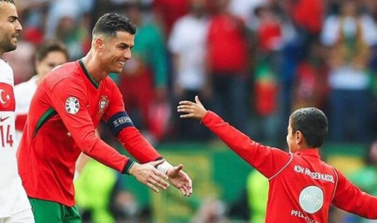 Ronaldo DÇ öncəsi azarkeşlərə səsləndi